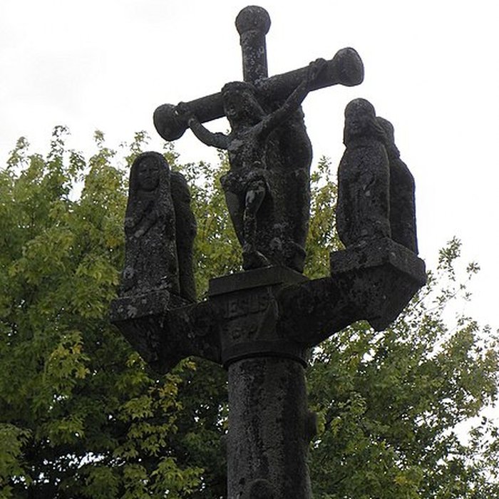 Photo de Église Saint-Yves de Plounéour-Ménez
