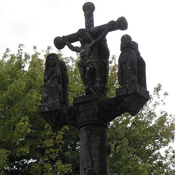 Église Saint-Yves de Plounéour-Ménez