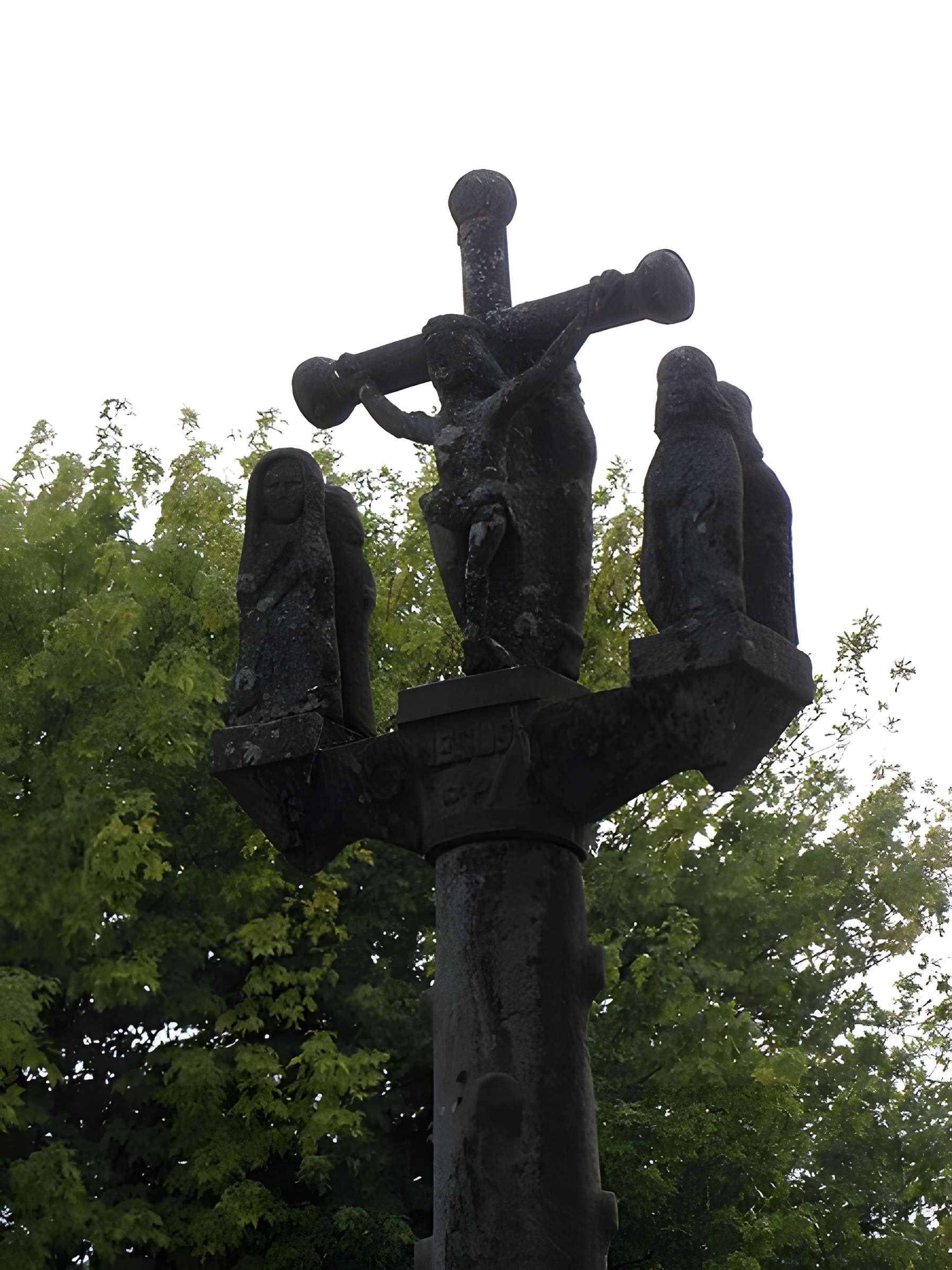 Église Saint-Yves de Plounéour-Ménez