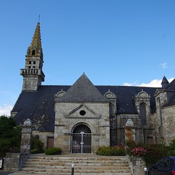 Église Saint-Yves de Plouray