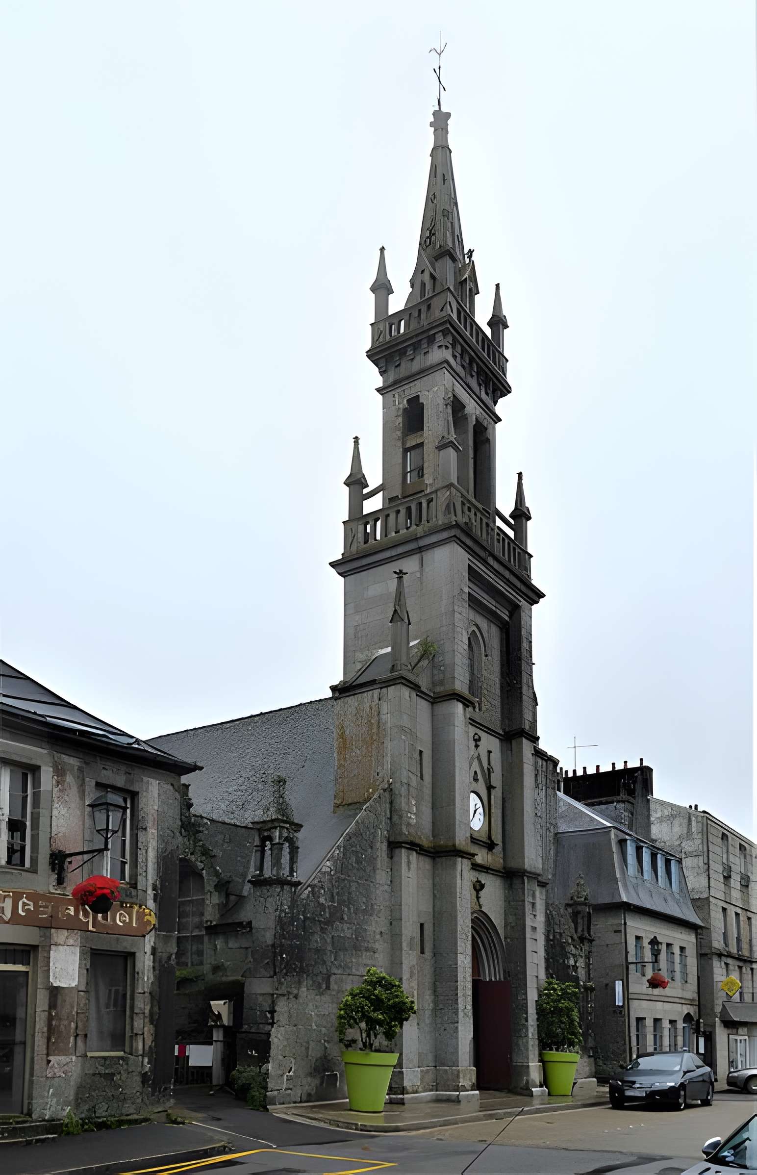Église Saint-Yves d'Huelgoat