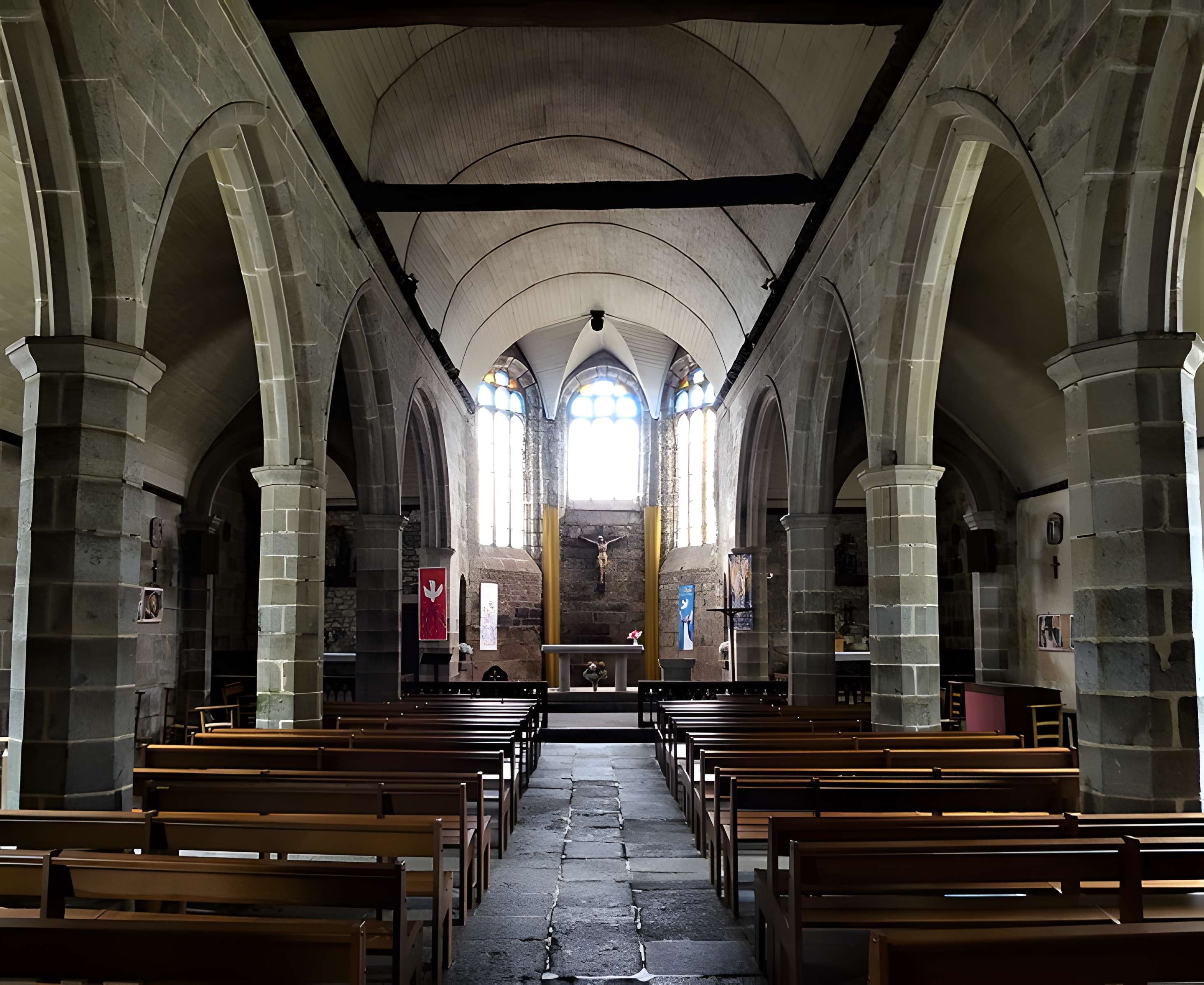 Église Saint-Yves d'Huelgoat