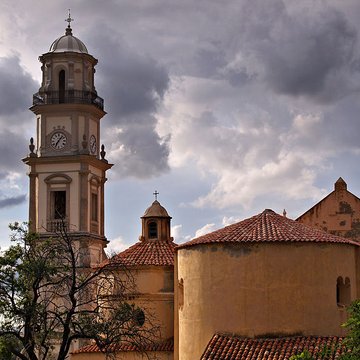 Église Santa Restituta de Calenzana