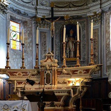 Église Santa Restituta de Calenzana