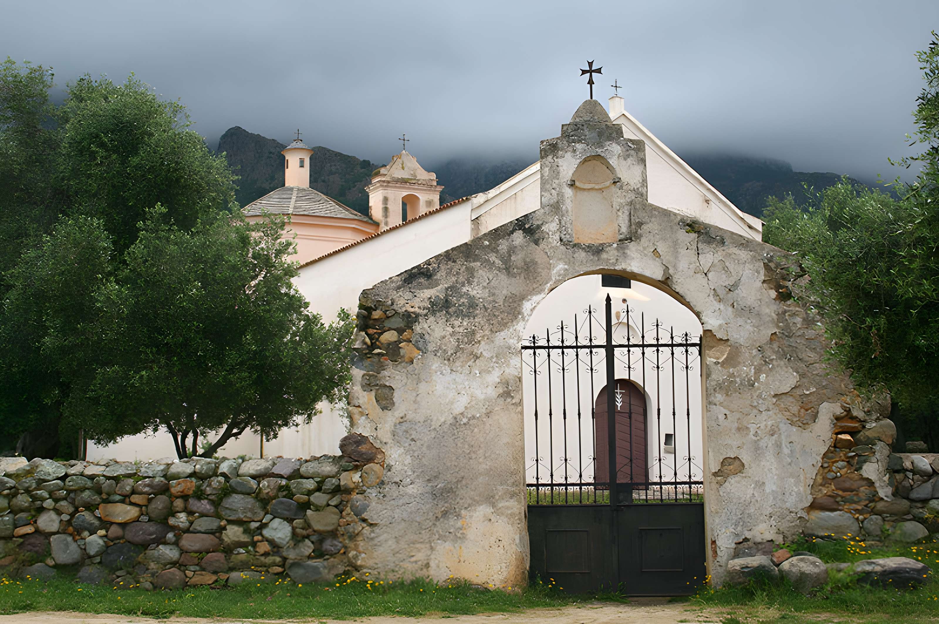 Église Santa Restituta de Calenzana