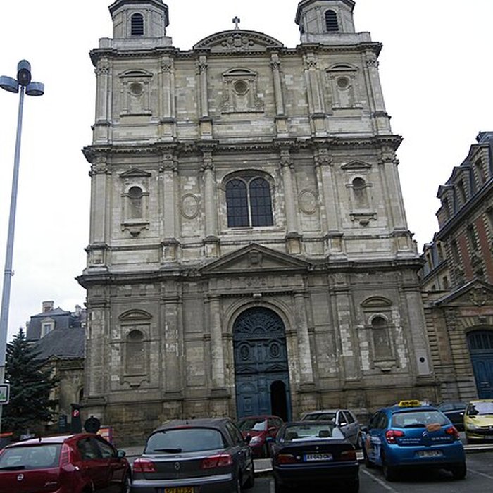 Photo de Église Toussaints de Rennes