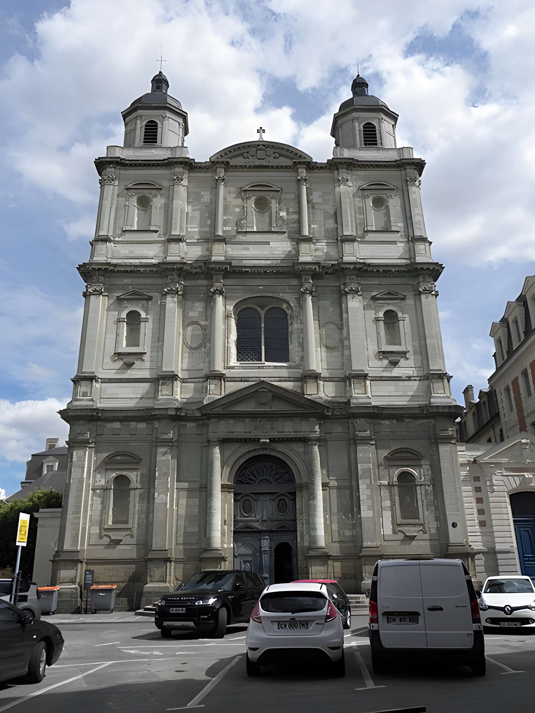 Église Toussaints de Rennes