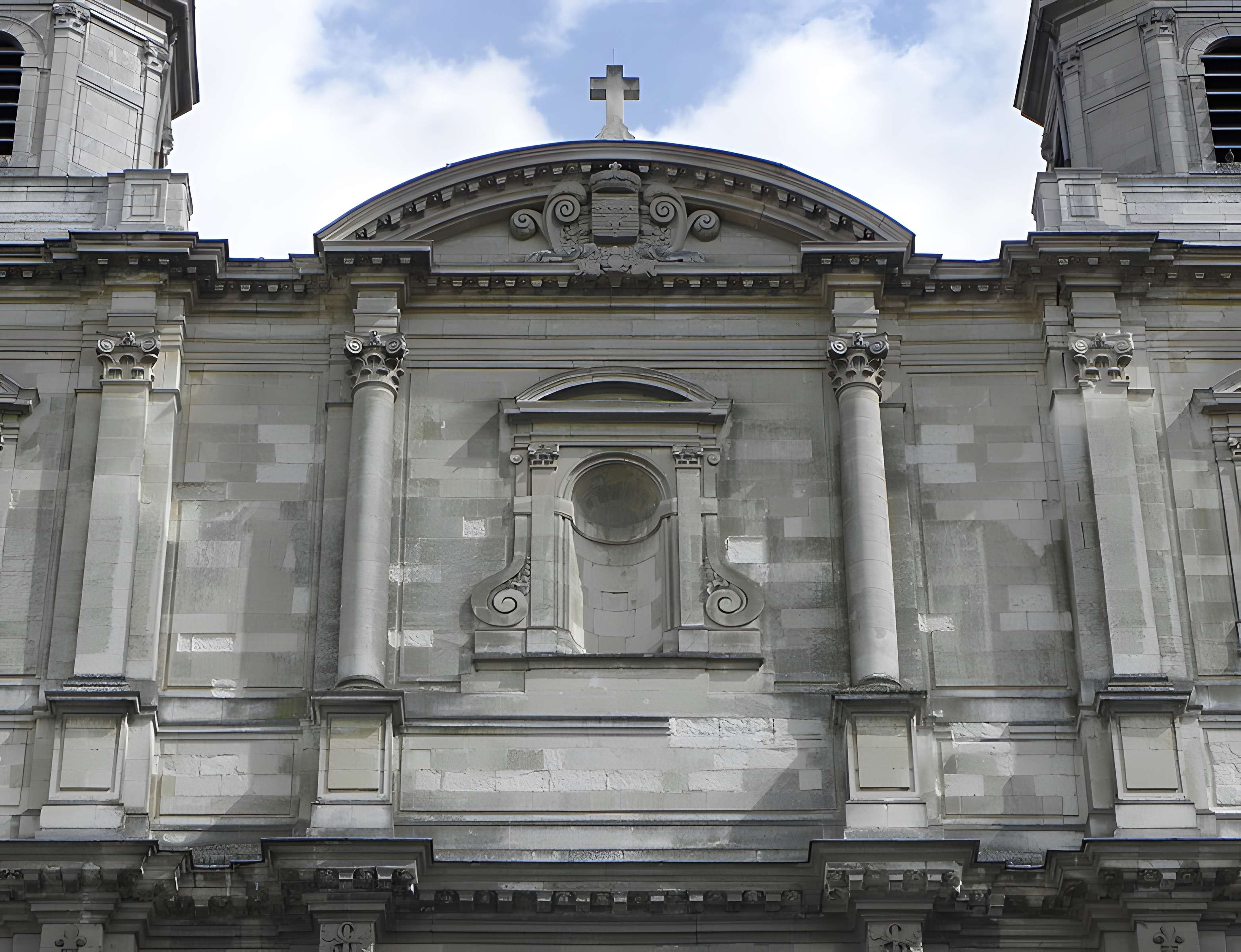 Église Toussaints de Rennes