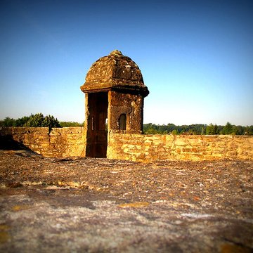 Enceinte bastionnée de Navarrenx