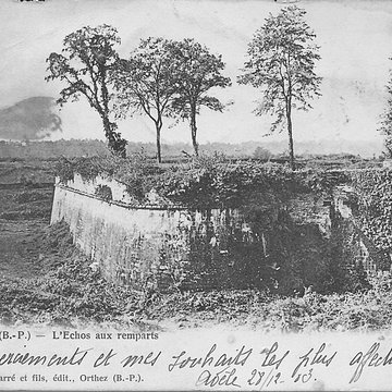 Enceinte bastionnée de Navarrenx