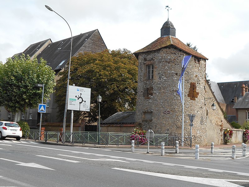 Enceinte d'Aubigny-sur-Nère