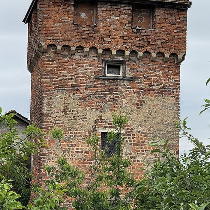 Photo de Enceinte de Bâgé-le-Châtel