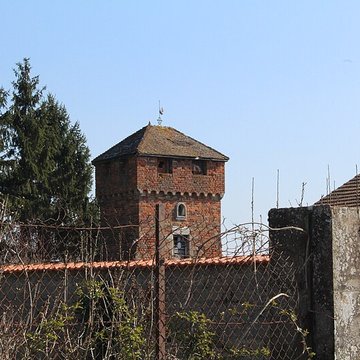 Enceinte de Bâgé-le-Châtel