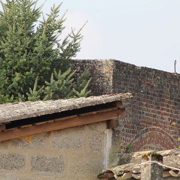 Enceinte de Bâgé-le-Châtel