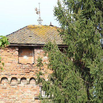 Enceinte de Bâgé-le-Châtel