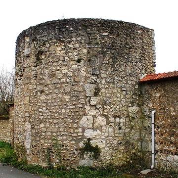 Enceinte du Grand-Andely