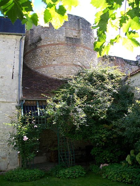 Enceinte gallo-romaine de Senlis