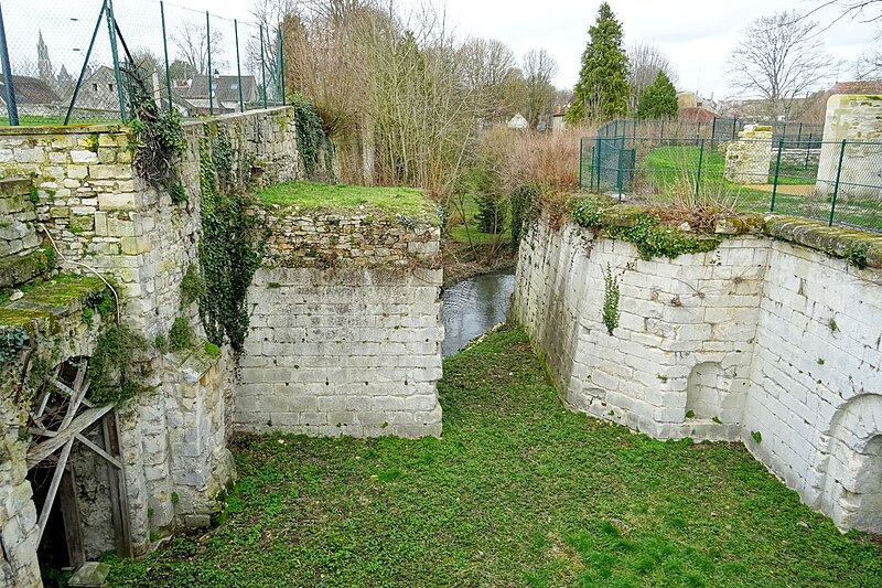 Enceinte gallo-romaine de Senlis
