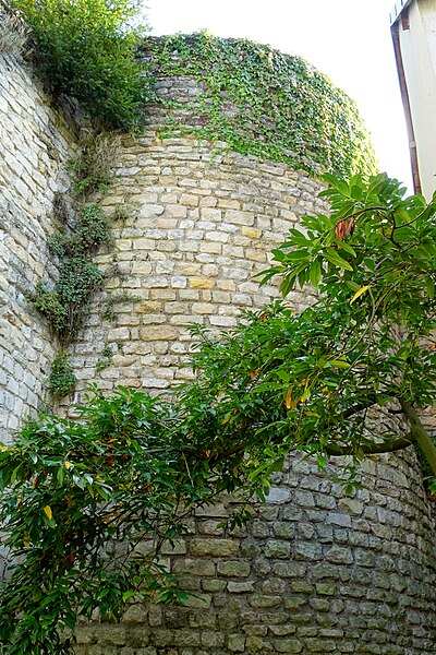 Enceinte gallo-romaine de Senlis