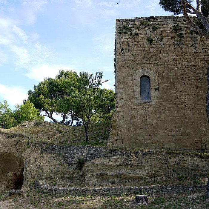 Photo de Enceinte médiévale de Cucuron