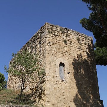 Enceinte médiévale de Cucuron