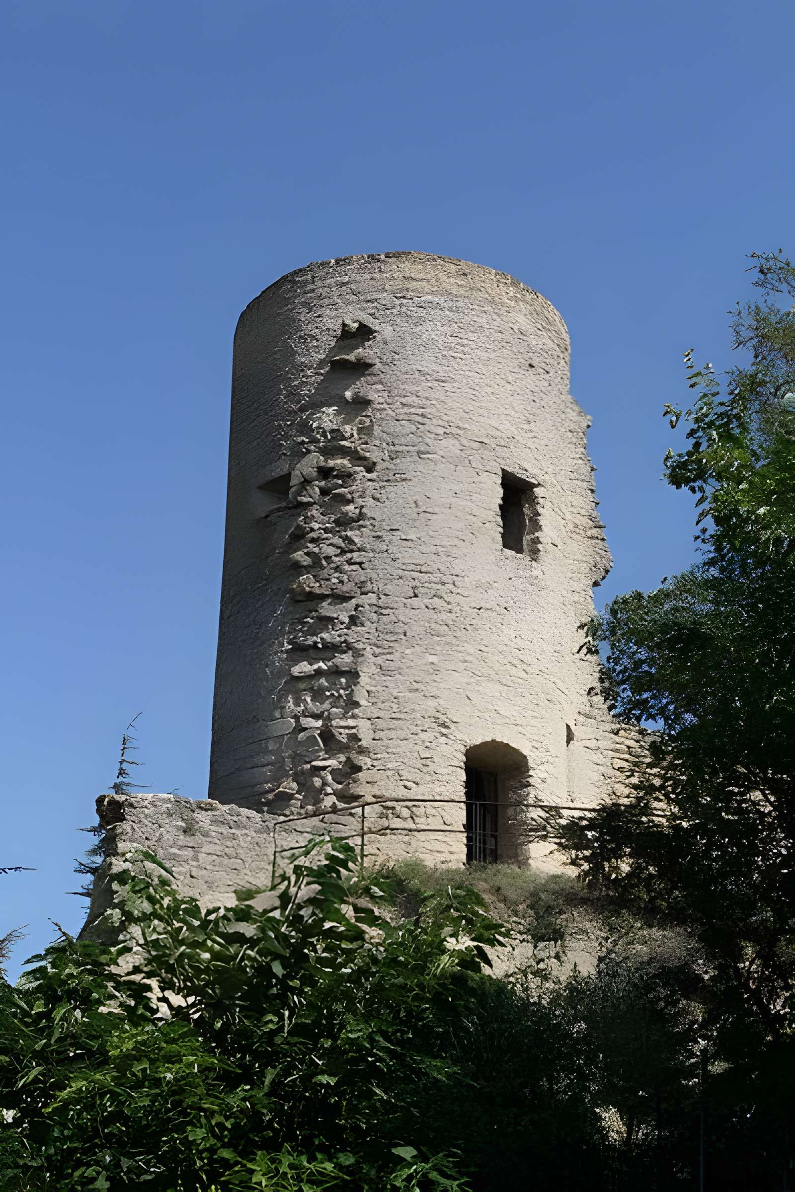 Enceinte médiévale de Cucuron