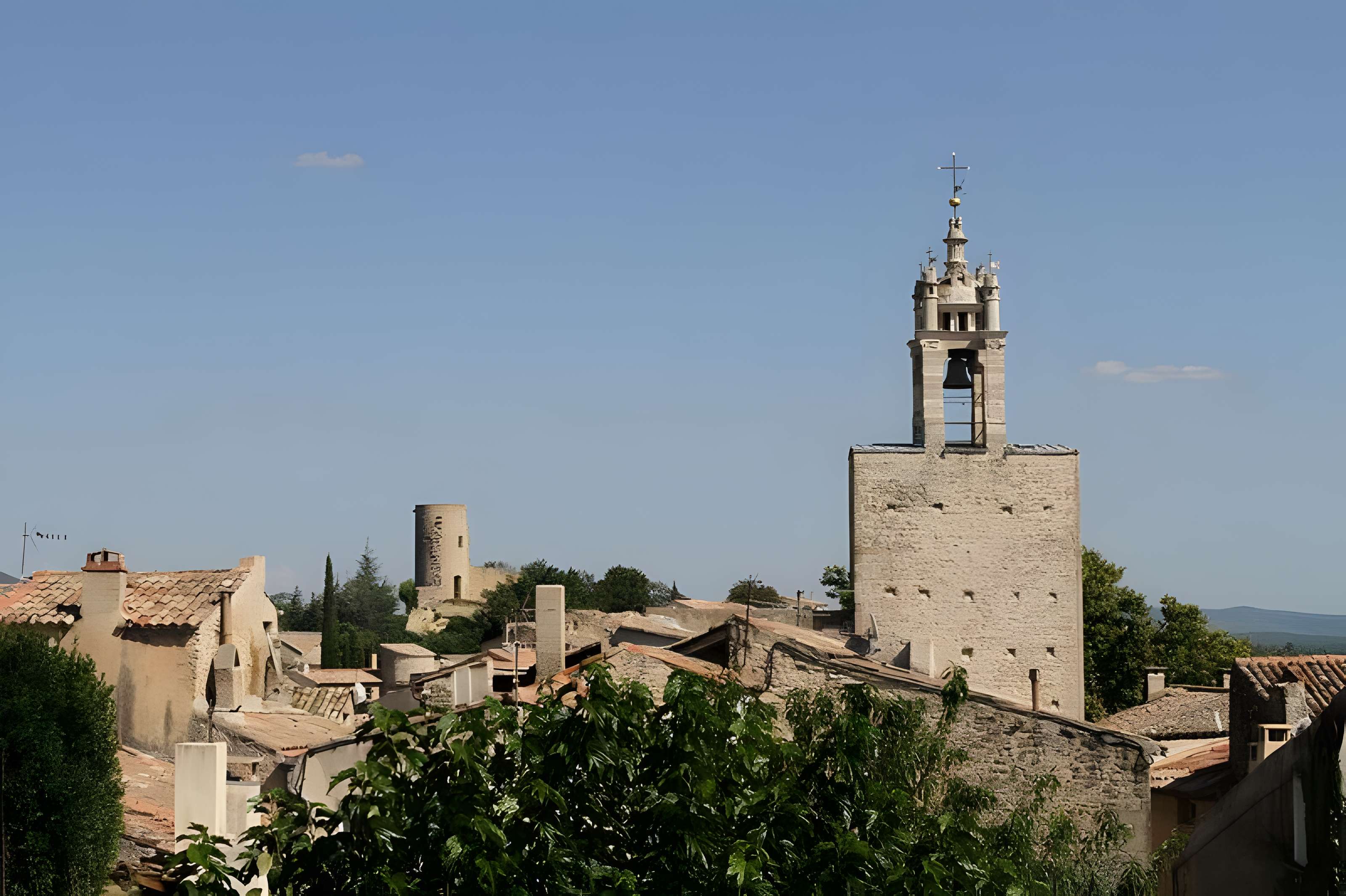 Enceinte médiévale de Cucuron