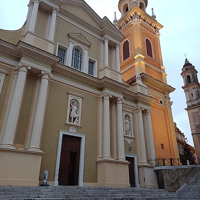 Photo de Eglise Saint-Michel, chapelle de la Conception et leurs abords