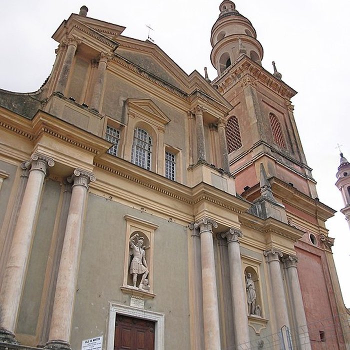 Photo de Eglise Saint-Michel, chapelle de la Conception et leurs abords