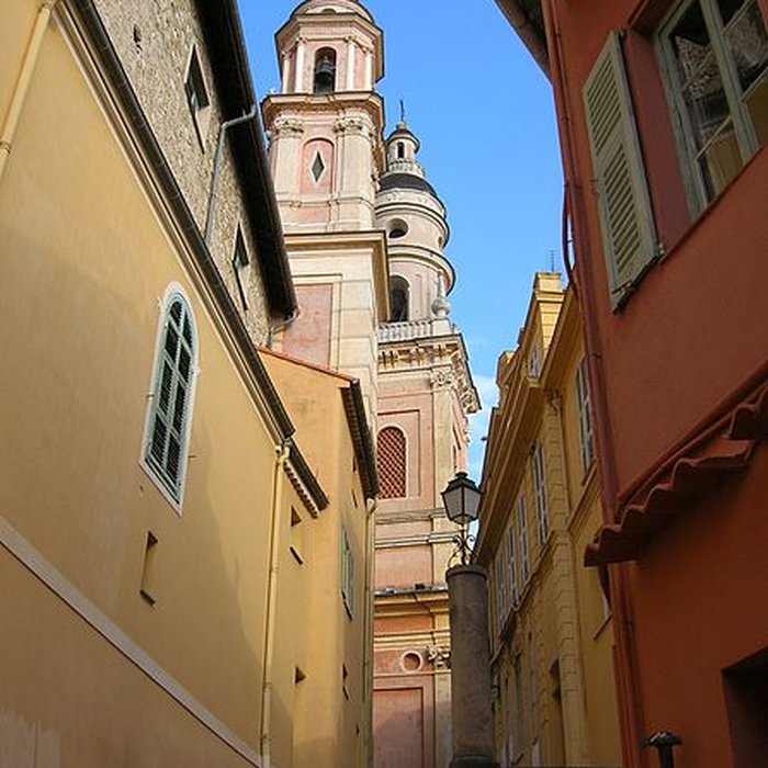 Photo de Eglise Saint-Michel, chapelle de la Conception et leurs abords