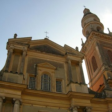 Eglise Saint-Michel, chapelle de la Conception et leurs abords