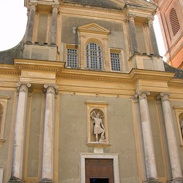 Eglise Saint-Michel, chapelle de la Conception et leurs abords