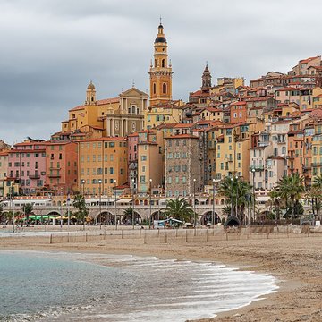 Eglise Saint-Michel, chapelle de la Conception et leurs abords