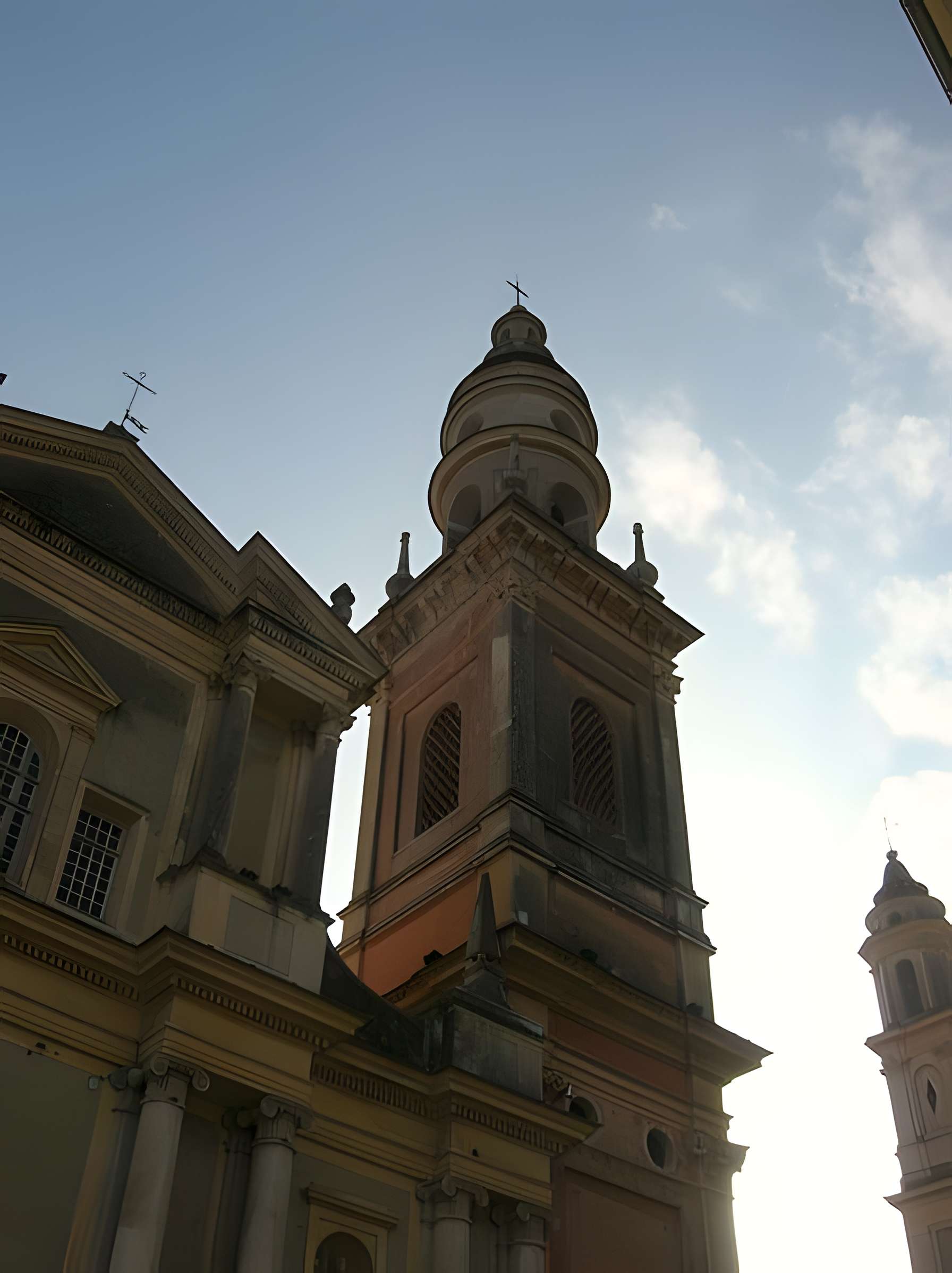 Eglise Saint-Michel, chapelle de la Conception et leurs abords