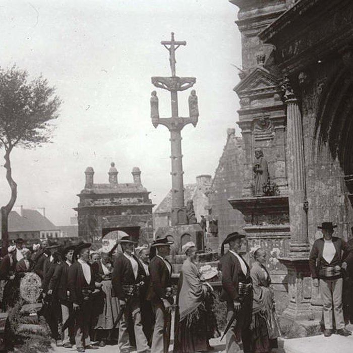 Photo de Enclos paroissial de Commana