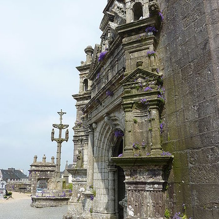 Photo de Enclos paroissial de Commana