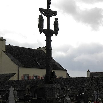 Enclos paroissial de Commana