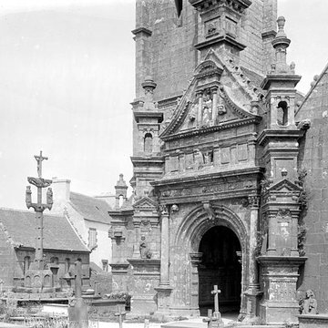 Enclos paroissial de Commana