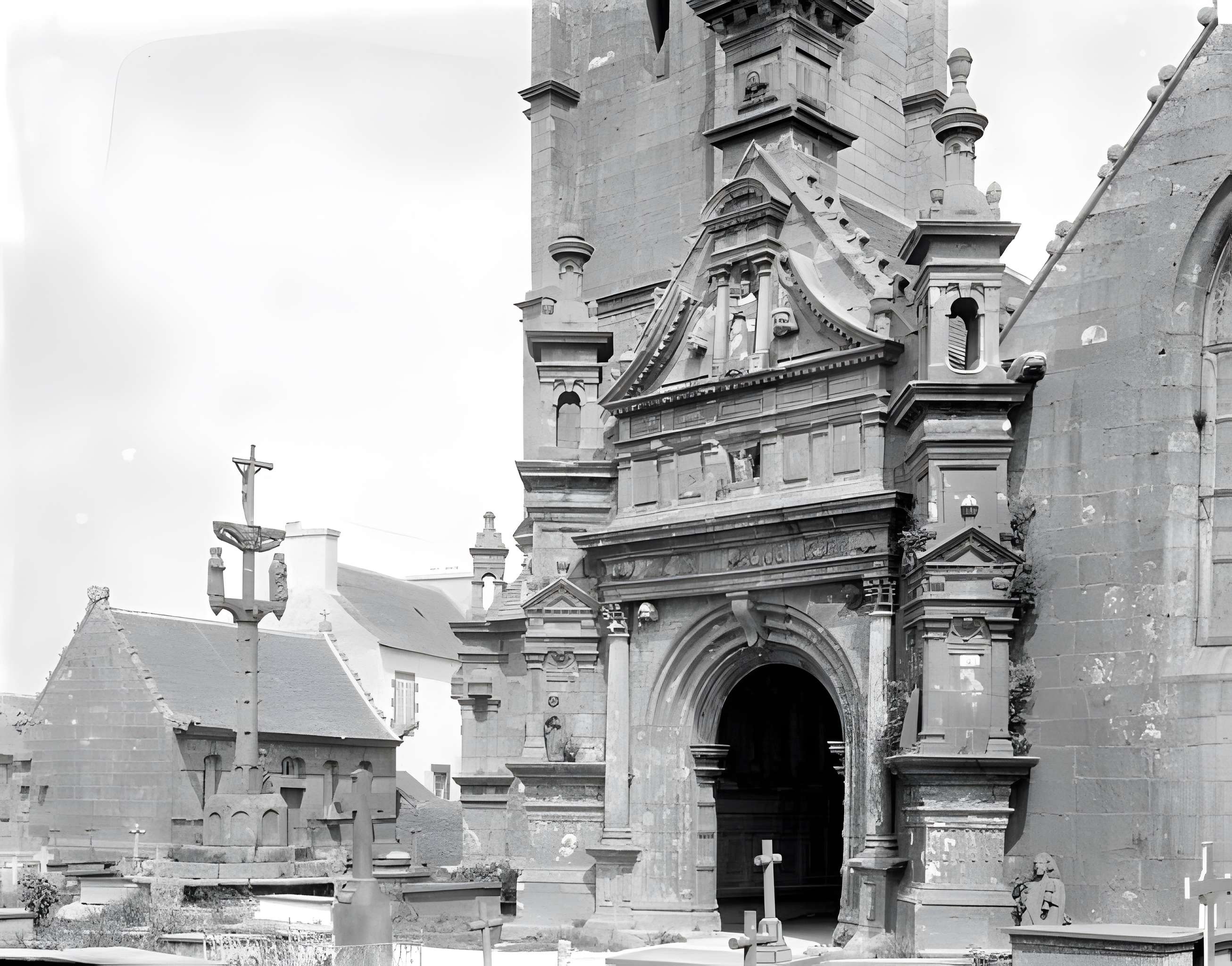 Enclos paroissial de Commana