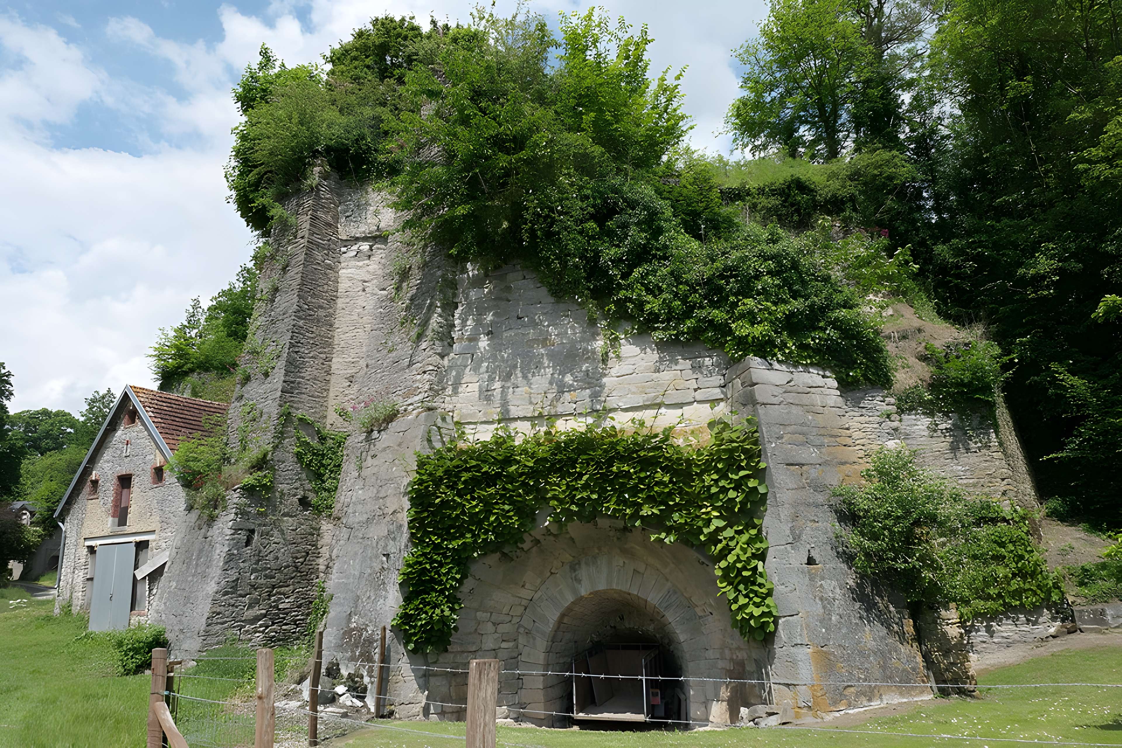 Ensemble chaufournier des Brosses à Saint-Berthevin