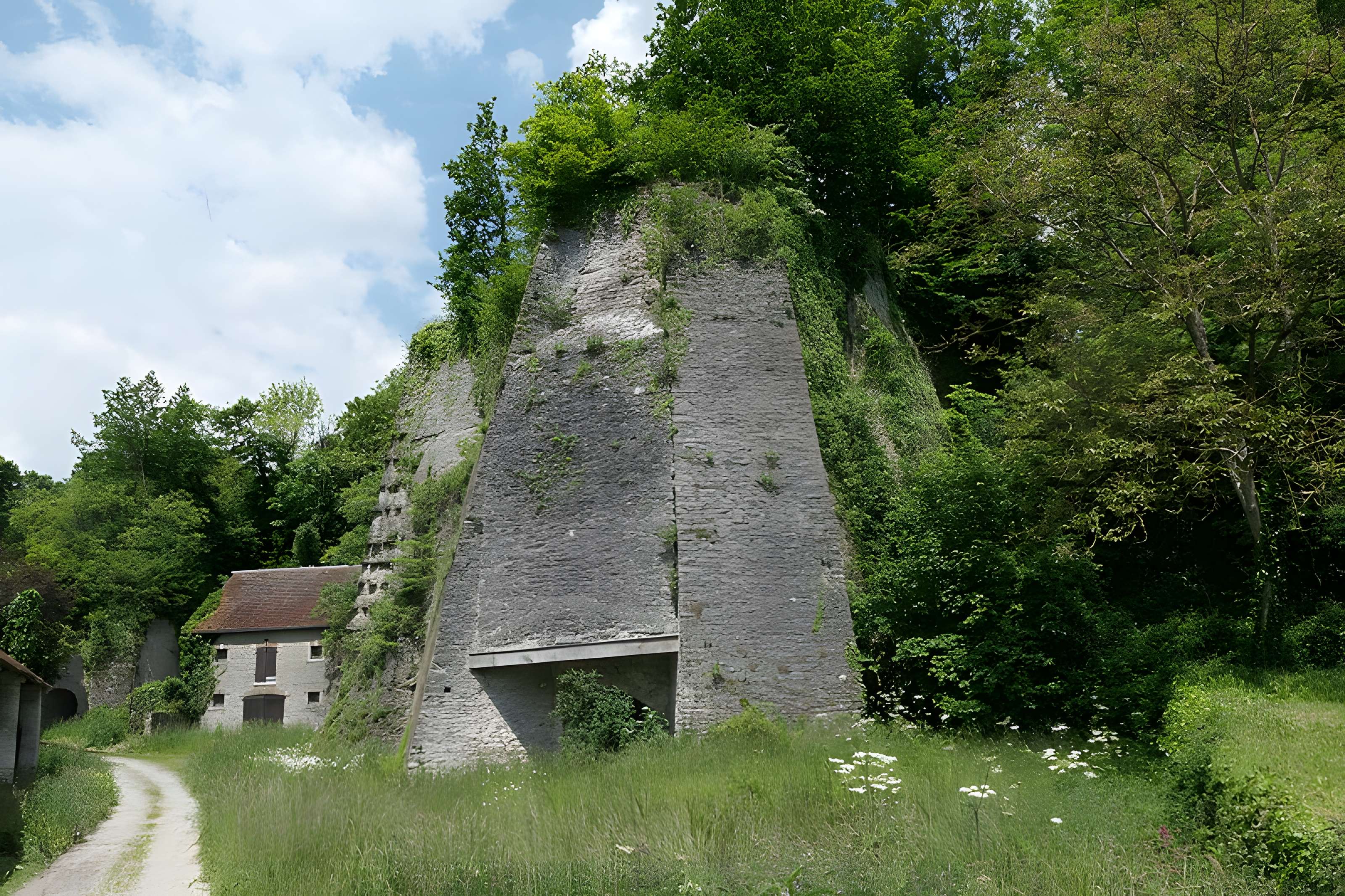 Ensemble chaufournier des Brosses à Saint-Berthevin