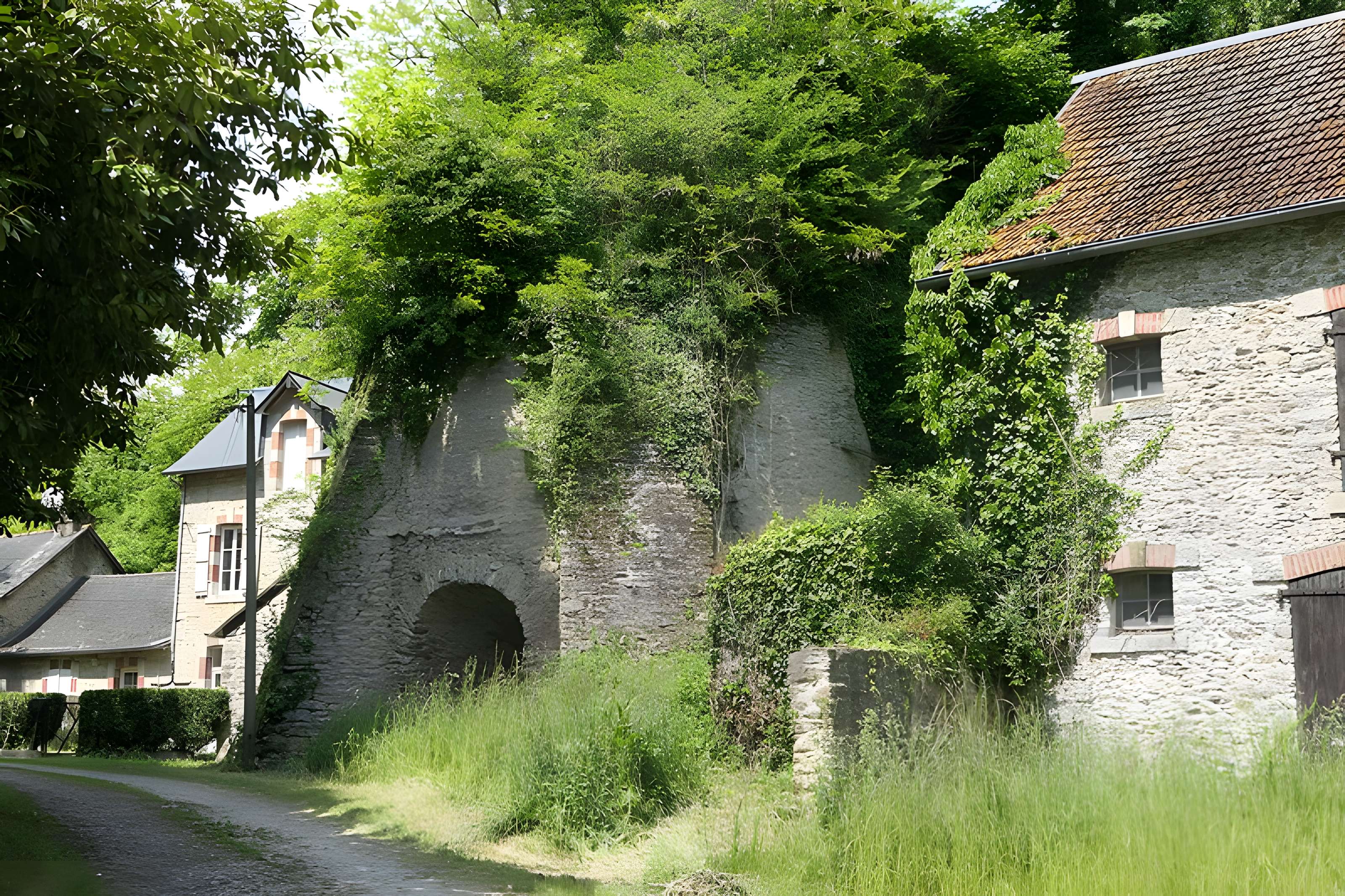 Ensemble chaufournier des Brosses à Saint-Berthevin