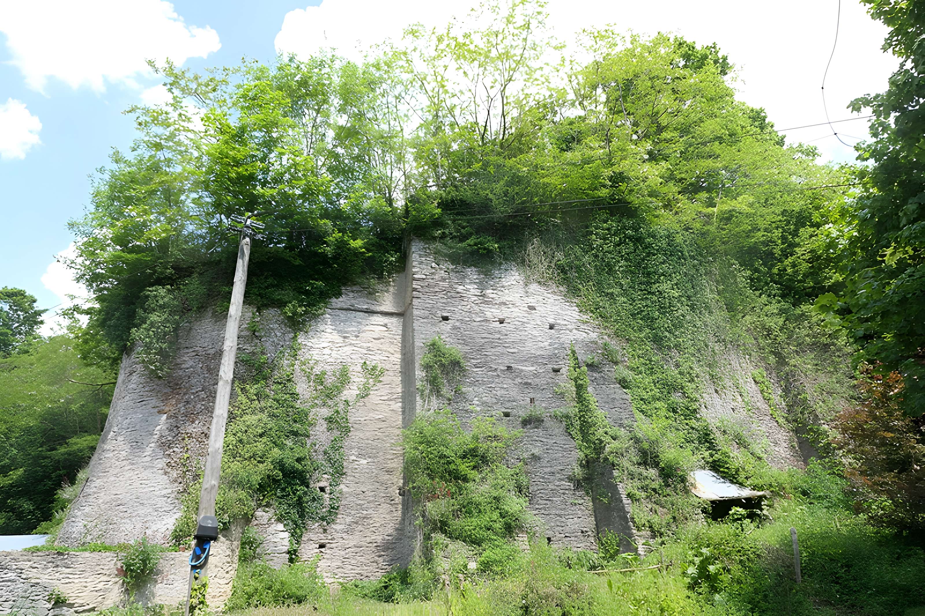 Ensemble chaufournier des Brosses à Saint-Berthevin