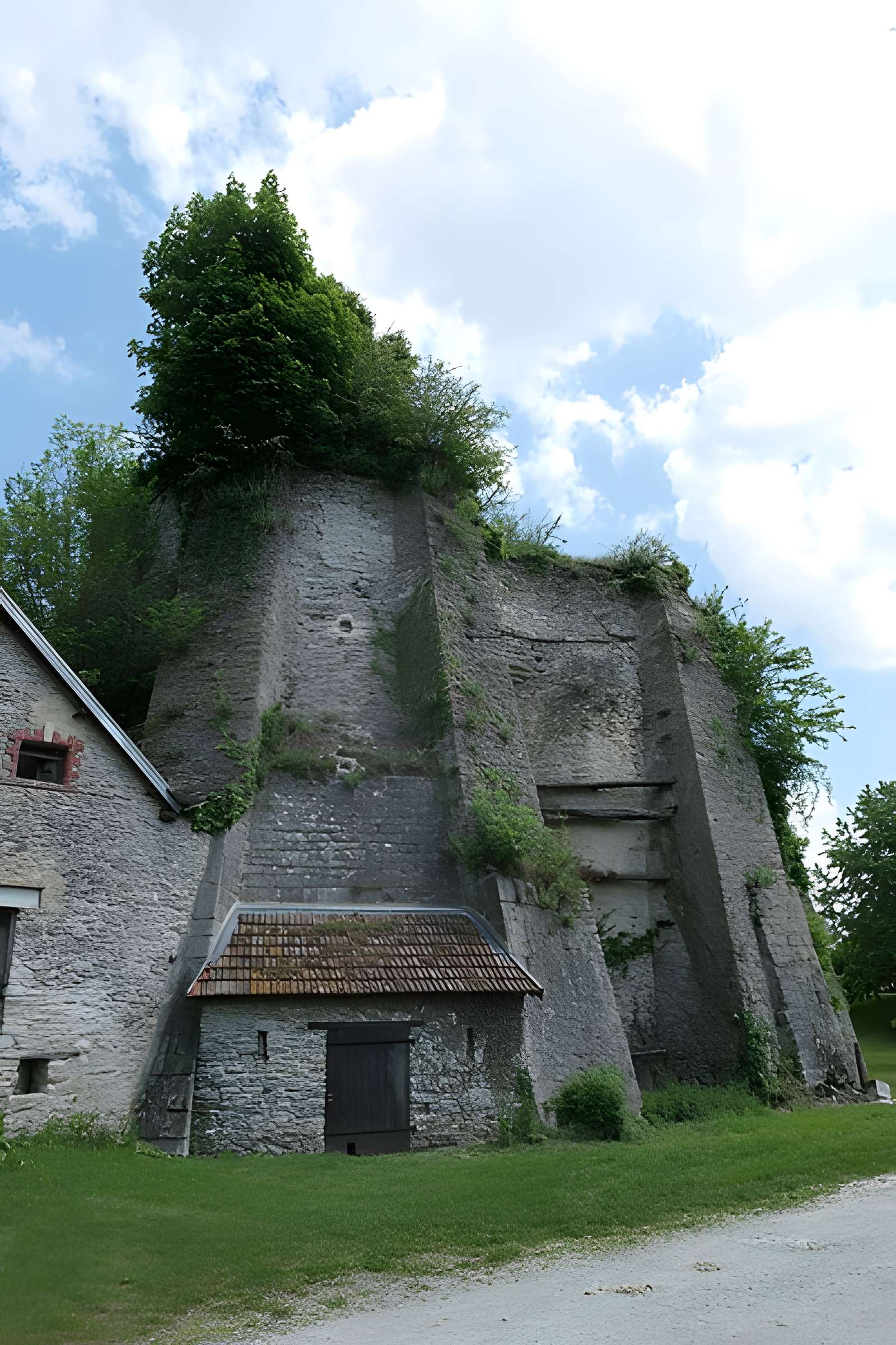 Ensemble chaufournier des Brosses à Saint-Berthevin