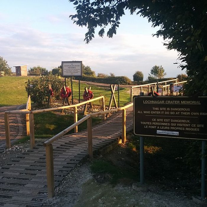Photo de Entonnoir de mines de La Boisselle à Ovillers-la-Boisselle