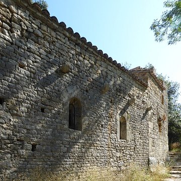 Ermitage tel quil est délimité par un mur denceinte