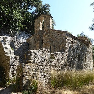 Ermitage tel quil est délimité par un mur denceinte