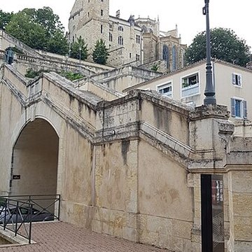 Escalier monumental dAuch