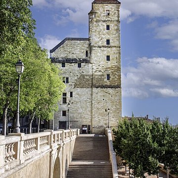 Escalier monumental dAuch