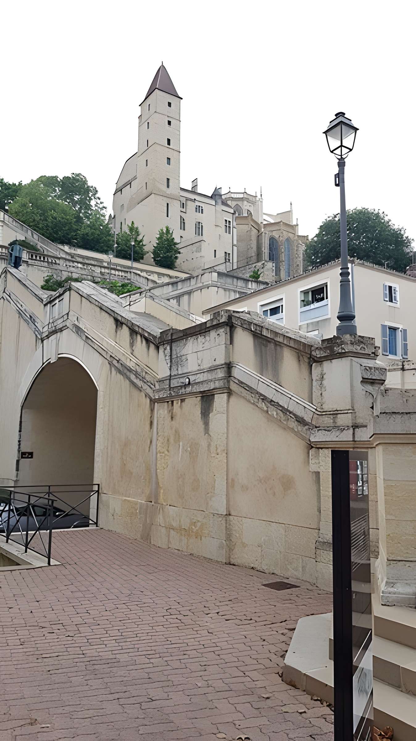 Escalier monumental d'Auch